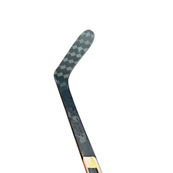 CCM TRIGGER 9 PRO 75 FLEX P28 CUSTOM RH